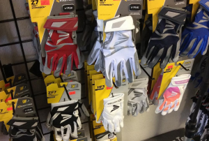 Easton Batting Glove Reviews